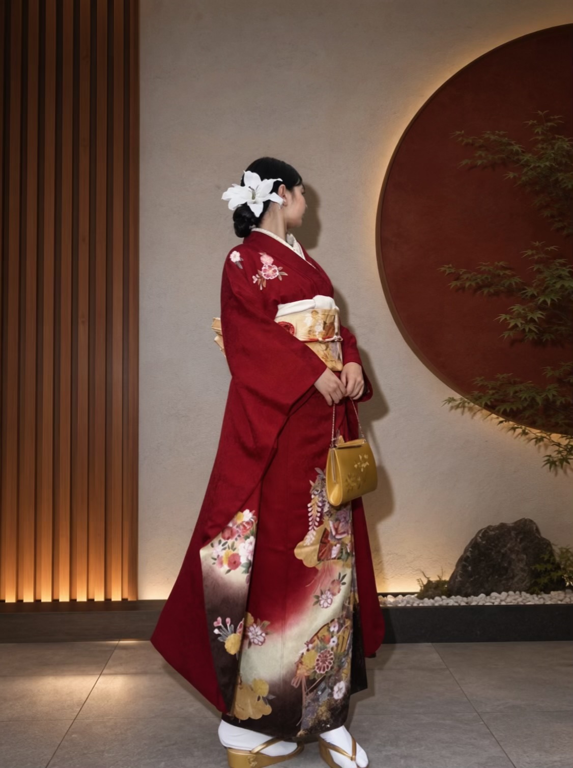 えんじ 花扇幔幕の着こなし